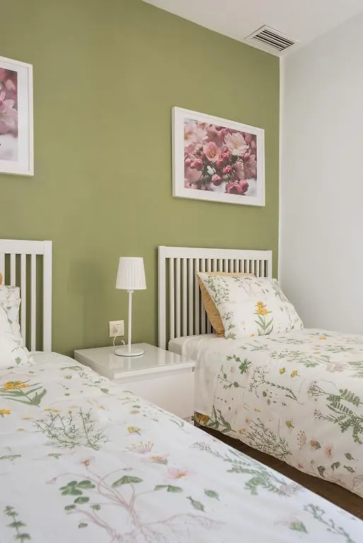 Malaga Corte Ingles Apartment 0*,  Spain